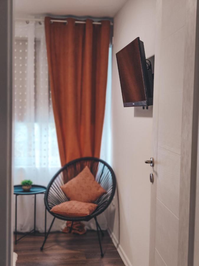 Villa-Apartments Bognar Velika エクステリア 写真